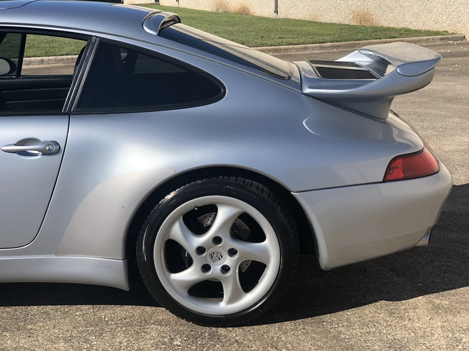 1995 Porsche 993 Carrera - Image 24 of 31