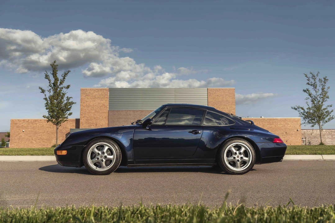 1995 Porsche 993 Carrera - Image 8 of 31