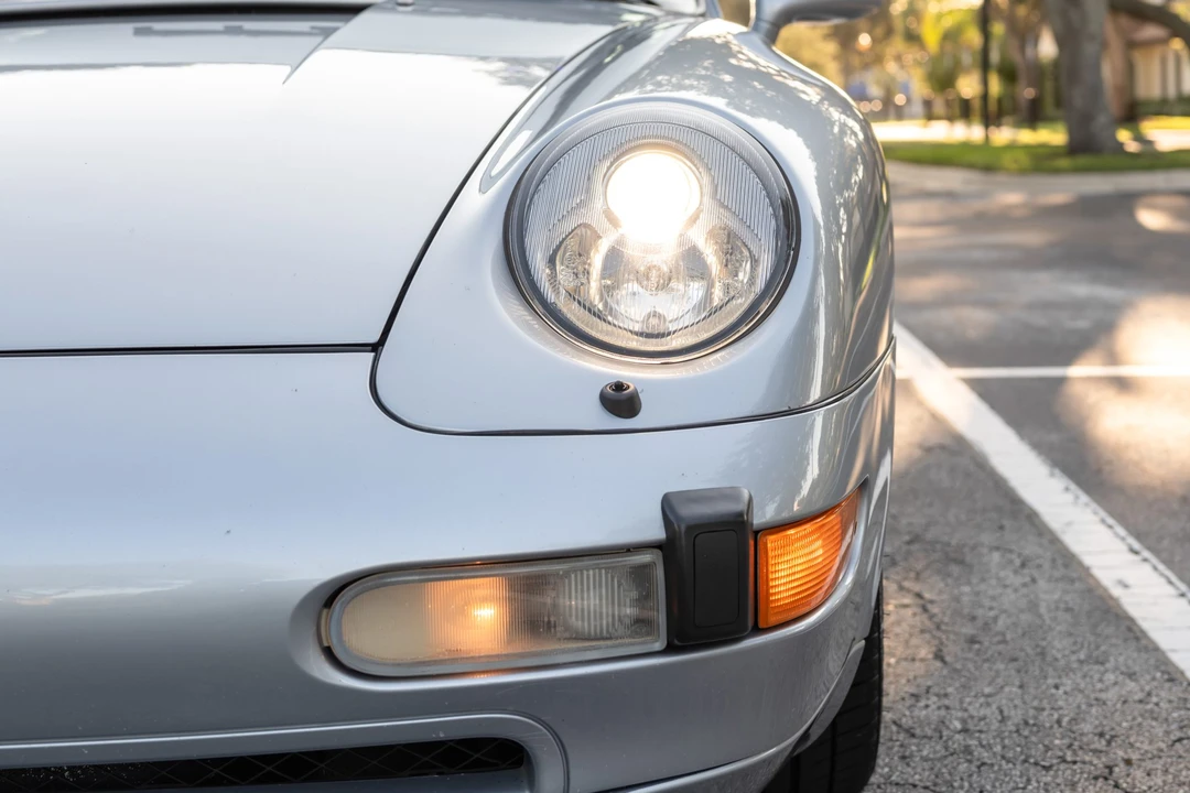1995 Porsche 993 Carrera - Image 12 of 31
