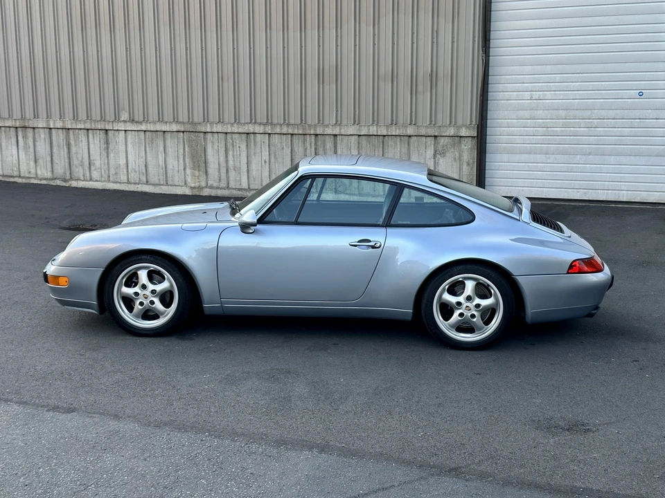 1995 Porsche 993 Carrera - Image 24 of 31