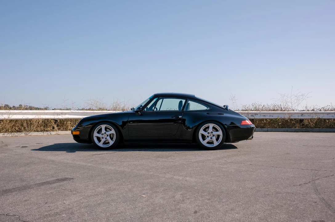 1995 Porsche 993 Carrera - Image 9 of 31
