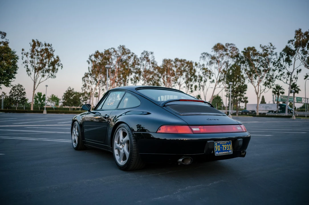 1995 Porsche 993 Carrera - Image 15 of 31