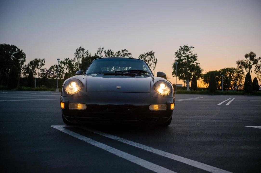 1995 Porsche 993 Carrera - Image 27 of 31