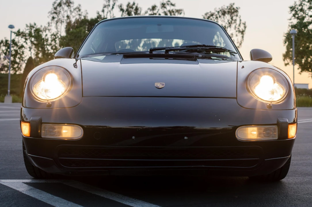 1995 Porsche 993 Carrera - Image 29 of 31