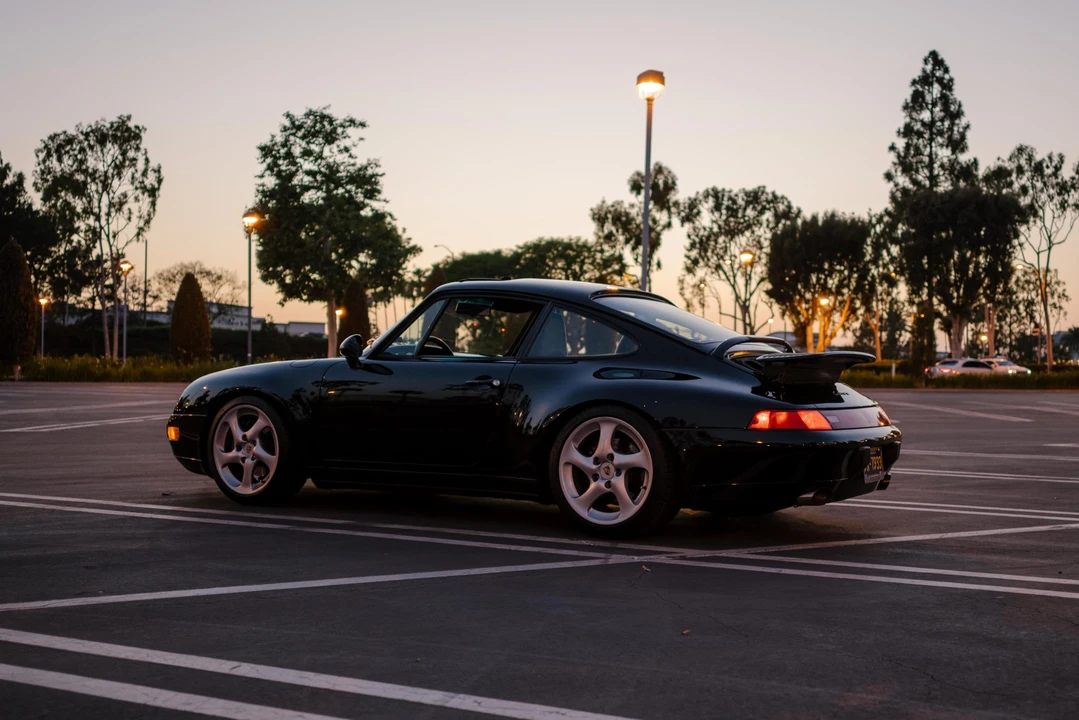 1995 Porsche 993 Carrera - Image 10 of 31