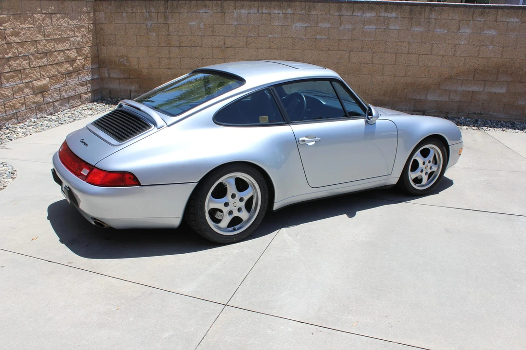 1995 Porsche 993 Carrera - Image 15 of 31