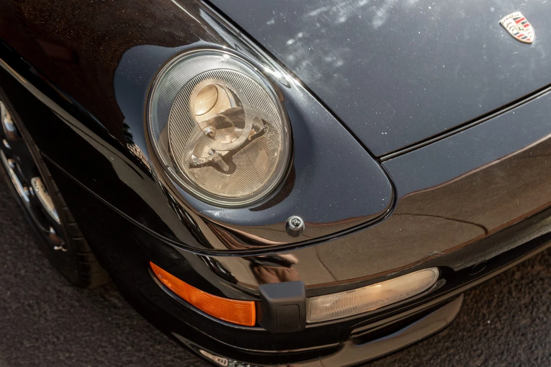 1995 Porsche 993 Carrera - Image 13 of 31