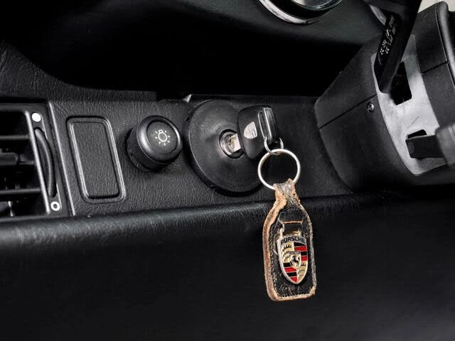 1995 Porsche 993 Carrera - Image 10 of 31