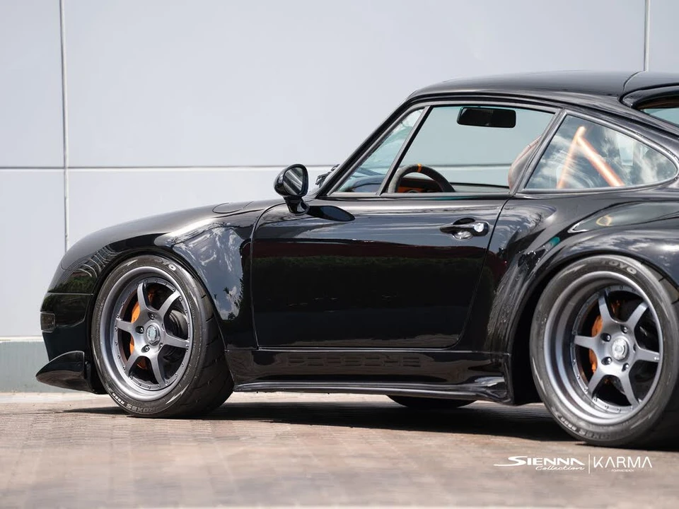 1995 Porsche 993 Carrera - Image 29 of 31