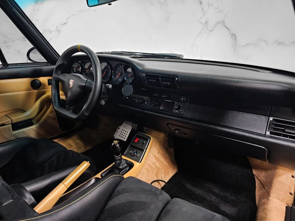 1995 Porsche 993 Carrera - Image 25 of 31
