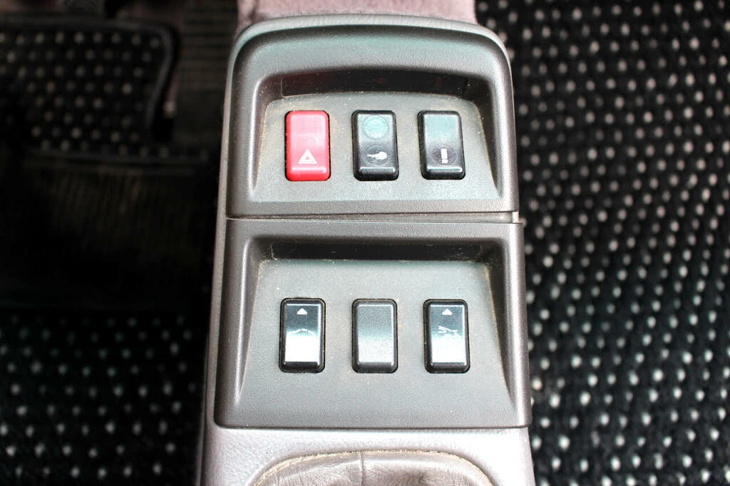 1995 Porsche 993 Carrera - Image 17 of 31