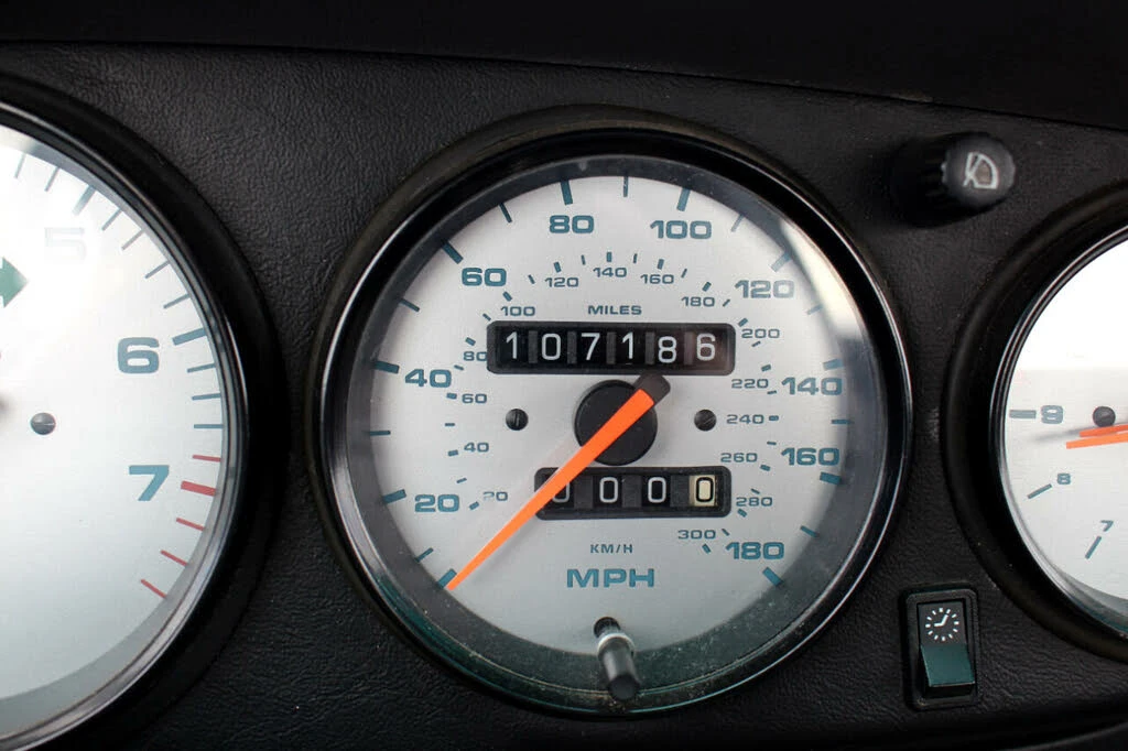 1995 Porsche 993 Carrera - Image 13 of 31