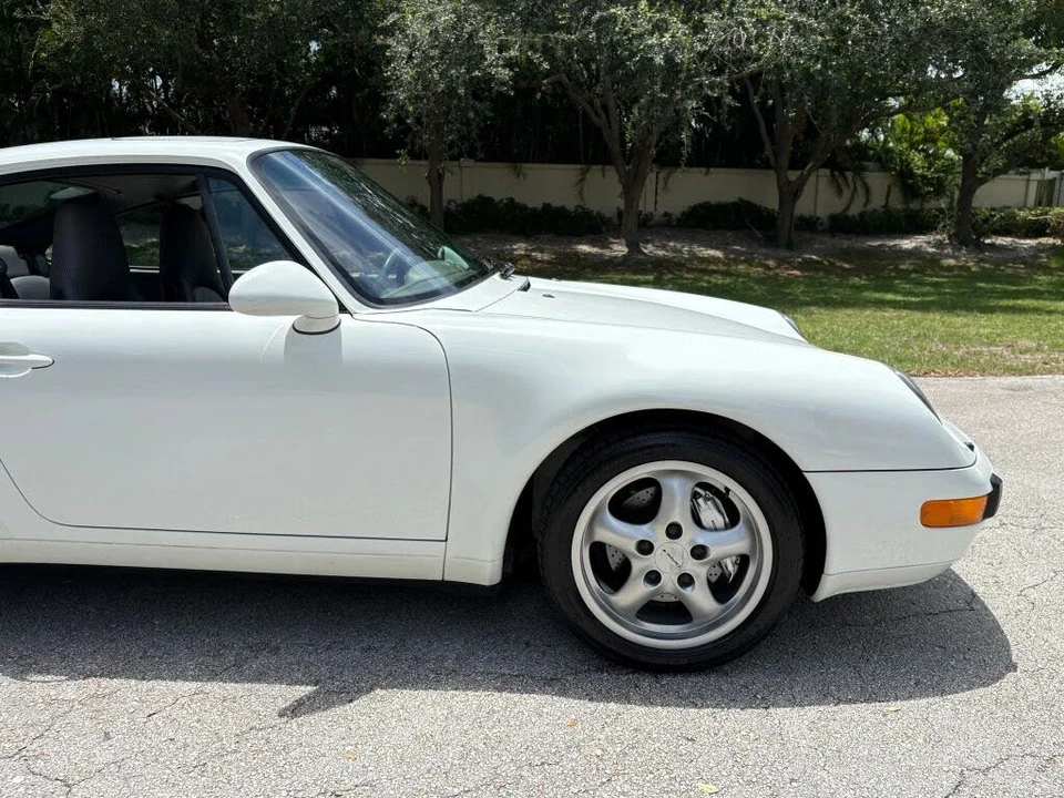 1995 Porsche 993 Carrera - Image 18 of 31