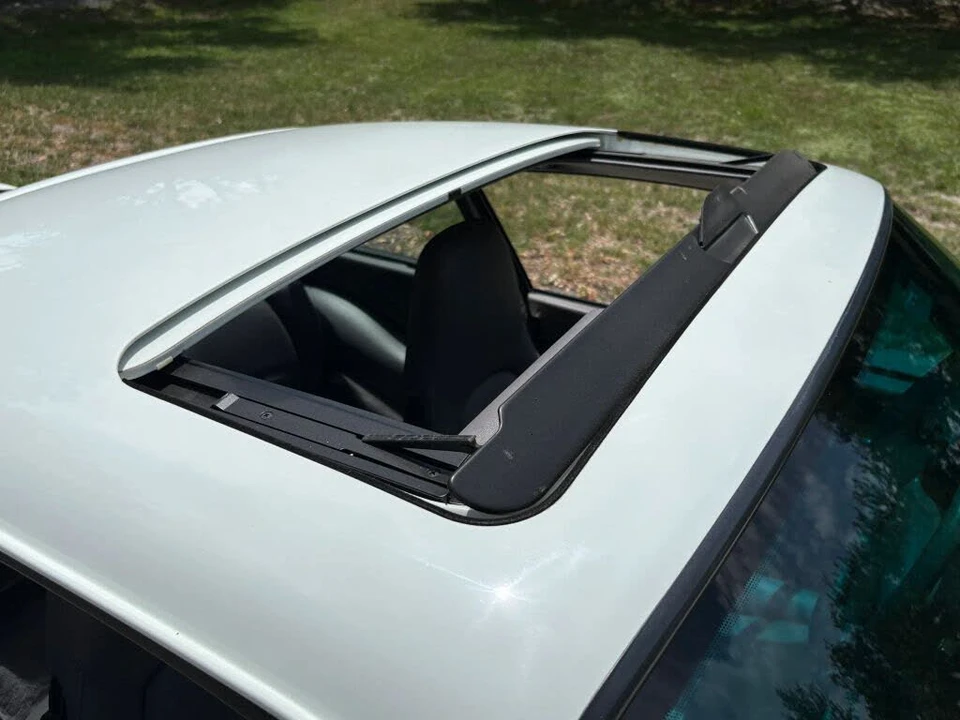 1995 Porsche 993 Carrera - Image 31 of 31