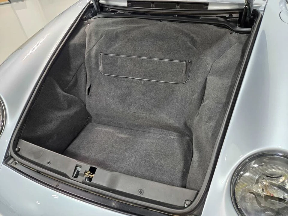 1995 Porsche 993 Carrera - Image 29 of 31