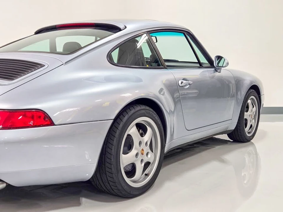 1995 Porsche 993 Carrera - Image 8 of 31
