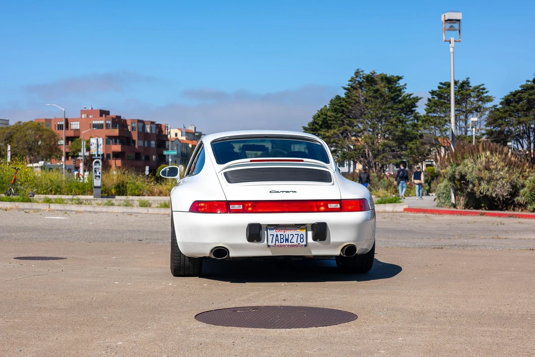 1995 Porsche 993 Carrera - Image 11 of 31