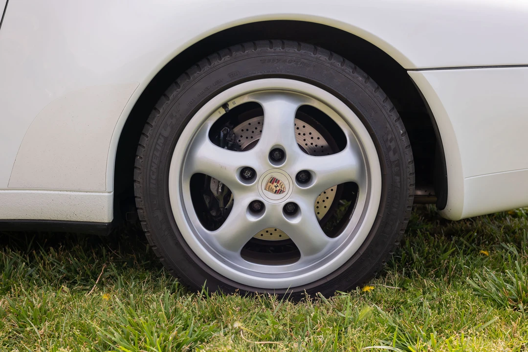 1995 Porsche 993 Carrera - Image 16 of 31