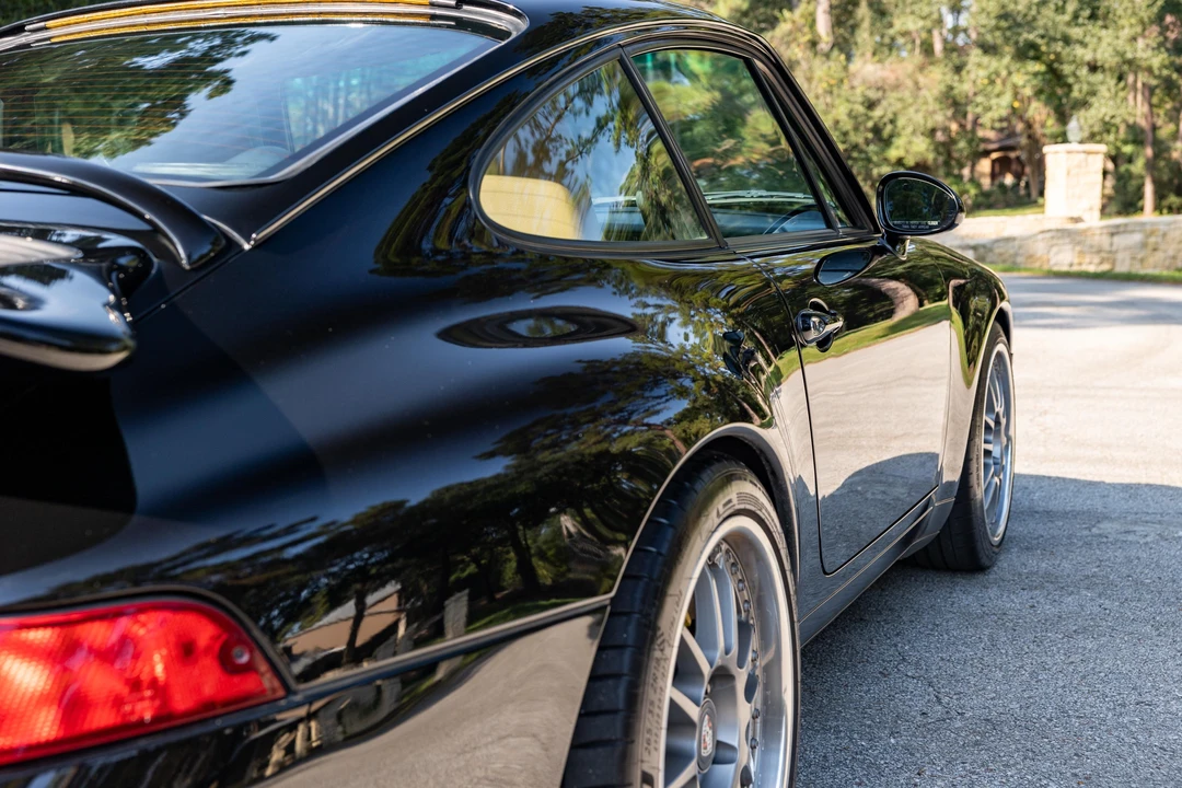 1995 Porsche 993 Carrera - Image 28 of 31