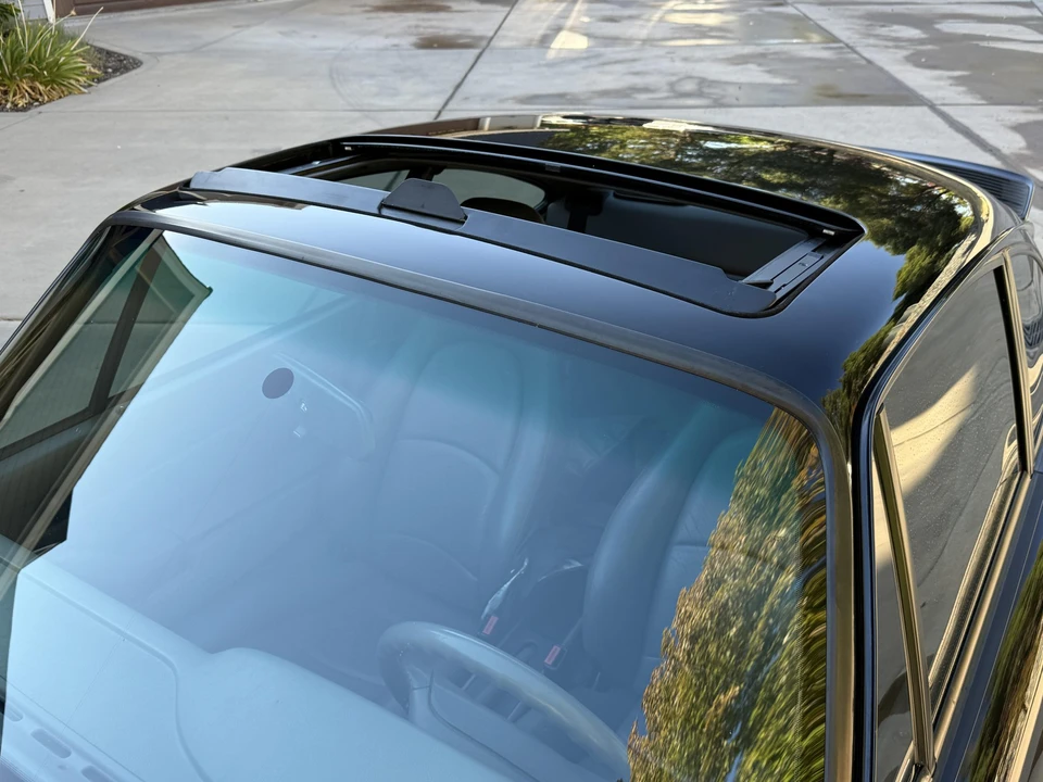 1995 Porsche 993 Carrera - Image 27 of 31