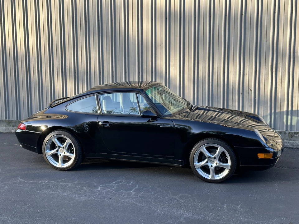 1995 Porsche 993 Carrera - Image 11 of 31