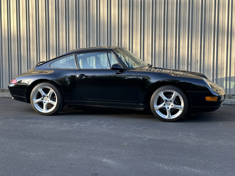 1995 Porsche 993 Carrera - Image 12 of 31