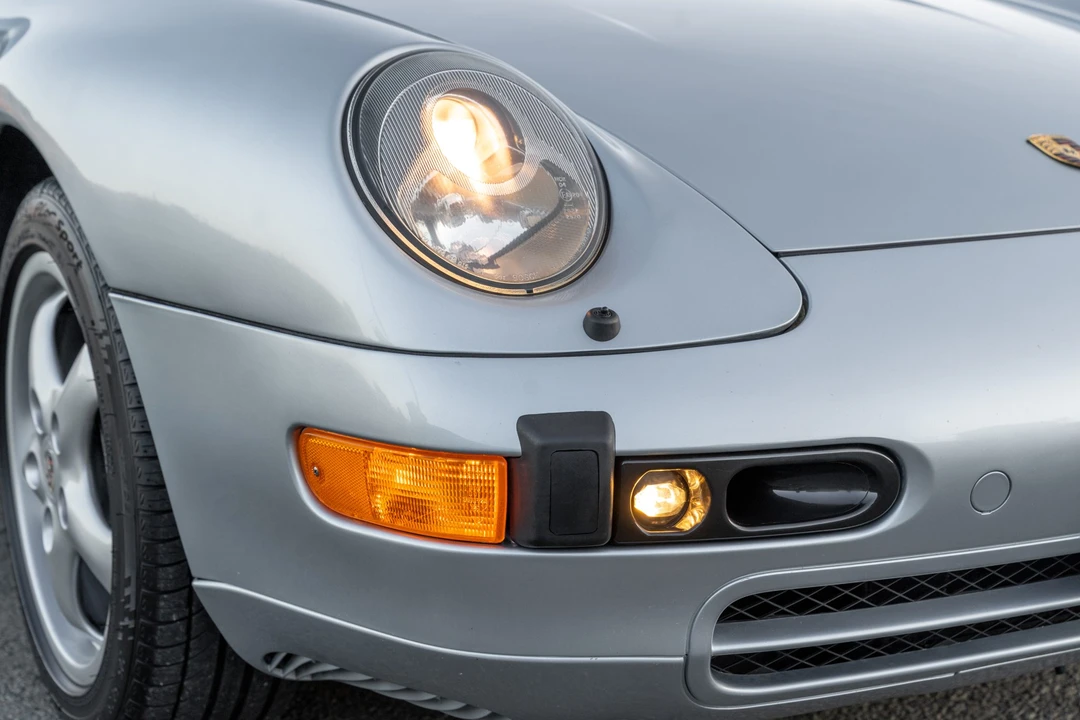 1995 Porsche 993 Carrera - Image 10 of 31