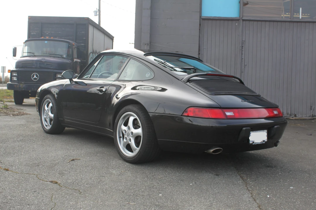 1995 Porsche 993 Carrera - Image 26 of 31