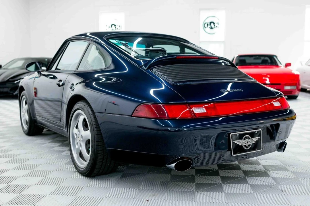 1995 Porsche 993 Carrera - Image 9 of 31