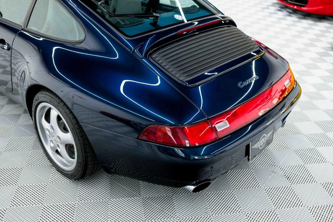 1995 Porsche 993 Carrera - Image 26 of 31