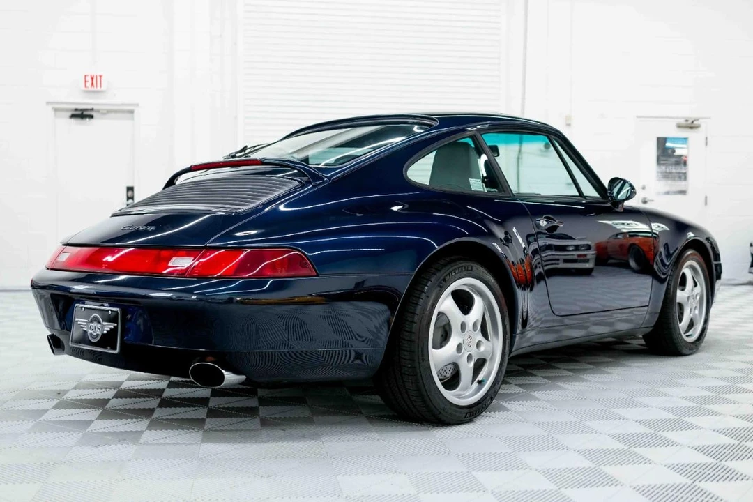 1995 Porsche 993 Carrera - Image 7 of 31