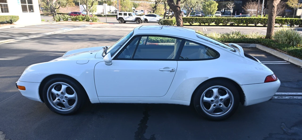 1995 Porsche 993 Carrera - Image 11 of 31