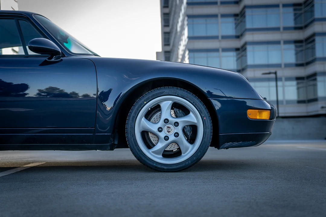 1995 Porsche 993 Carrera - Image 22 of 31