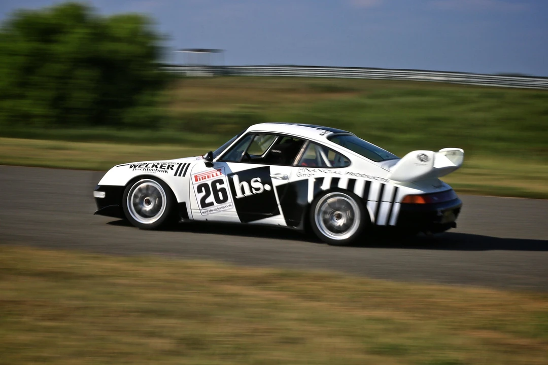 1995 Porsche 993 Carrera - Image 7 of 31