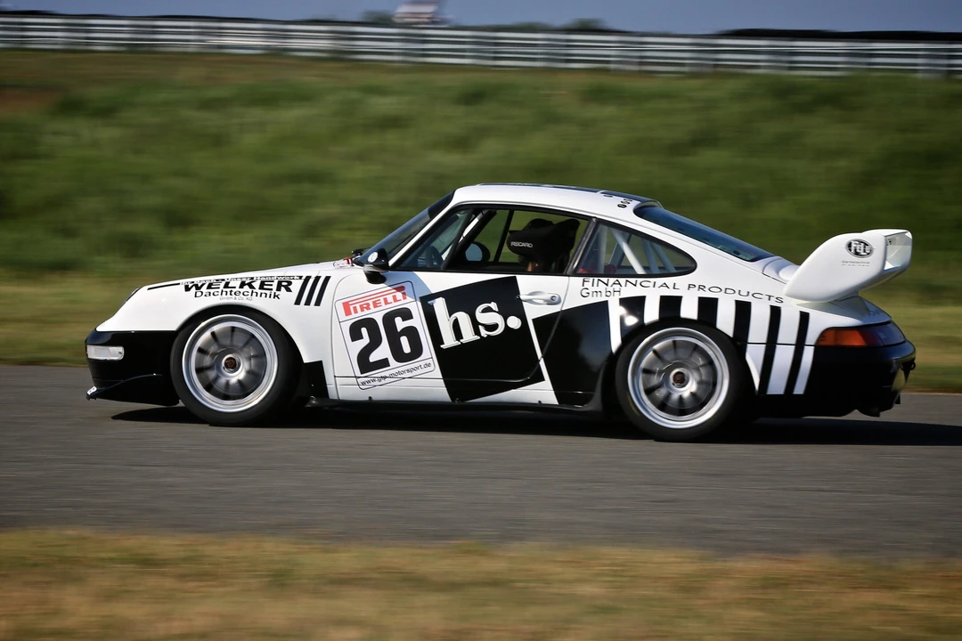 1995 Porsche 993 Carrera - Image 8 of 31