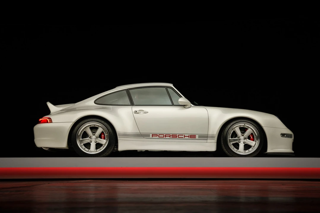 1995 Porsche 993 Carrera - Image 25 of 31