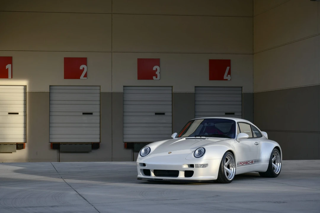 1995 Porsche 993 Carrera - Image 2 of 31