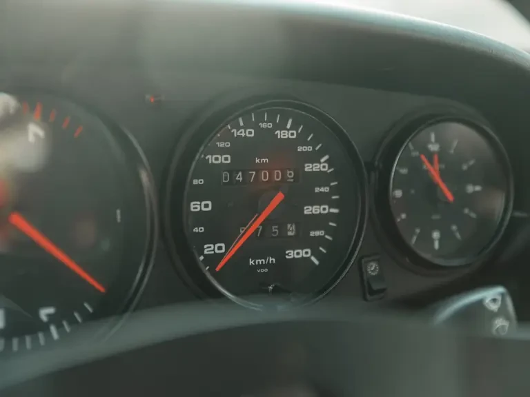 1995 Porsche 993 GT2 - Image 19 of 31