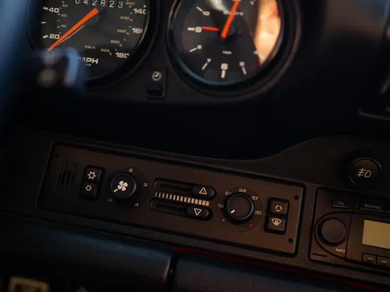 1995 Porsche 993 GT2 - Image 19 of 31