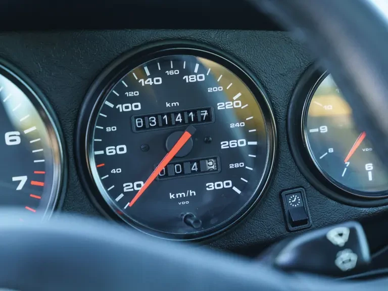 1995 Porsche 993 GT2 - Image 14 of 29