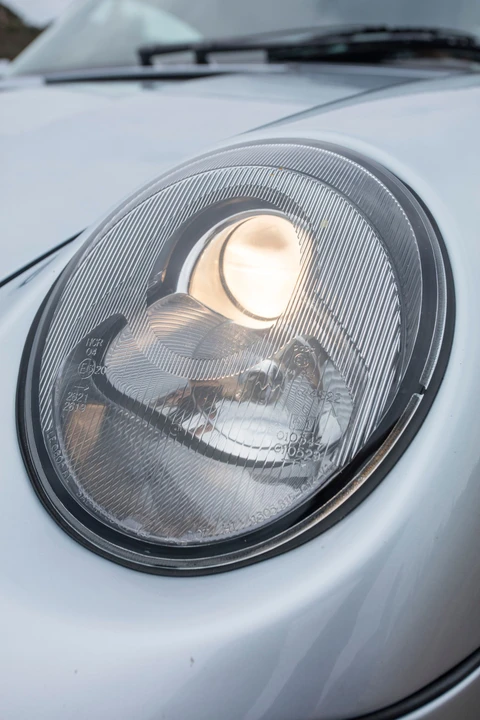 1995 Porsche 911 - Image 6 of 31