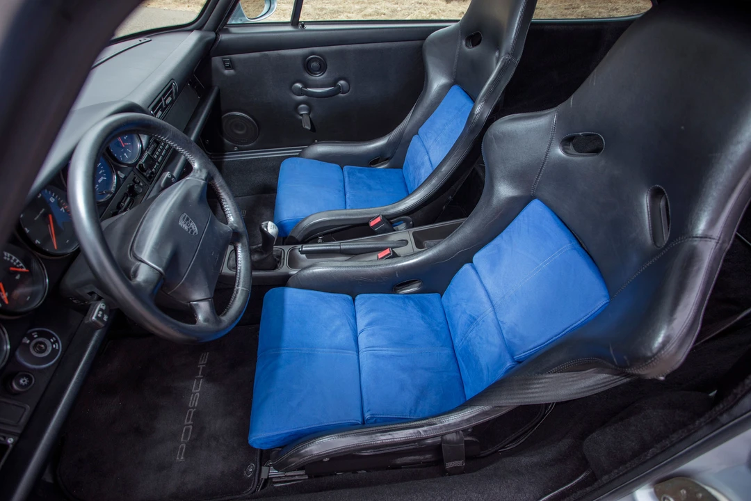1995 Porsche 911 - Image 26 of 31