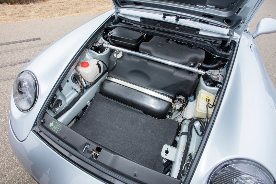 1995 Porsche 911 - Image 10 of 31