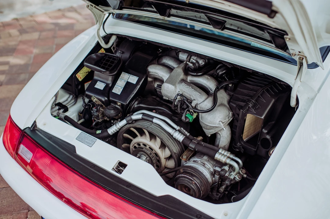 1995 Porsche 911 - Image 10 of 31