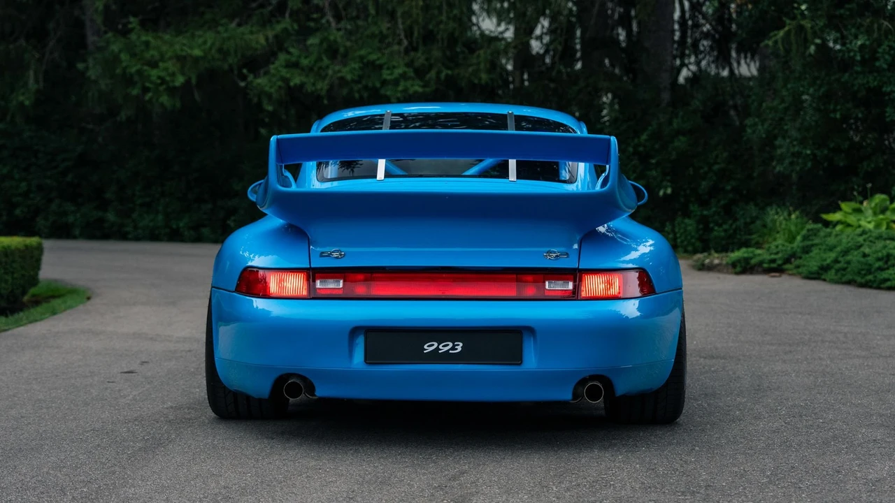 1995 Porsche 993 GT2 - Image 3 of 31
