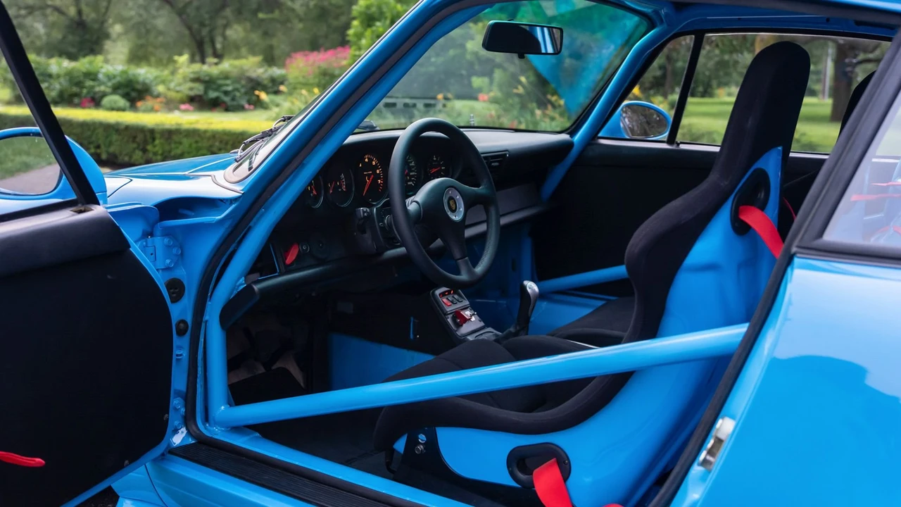 1995 Porsche 993 GT2 - Image 6 of 31