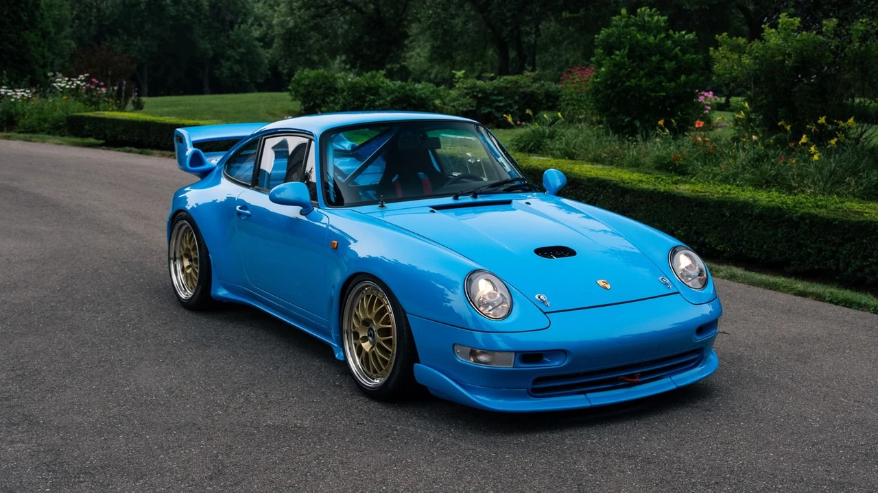 1995 Porsche 993 GT2 - Image 8 of 31