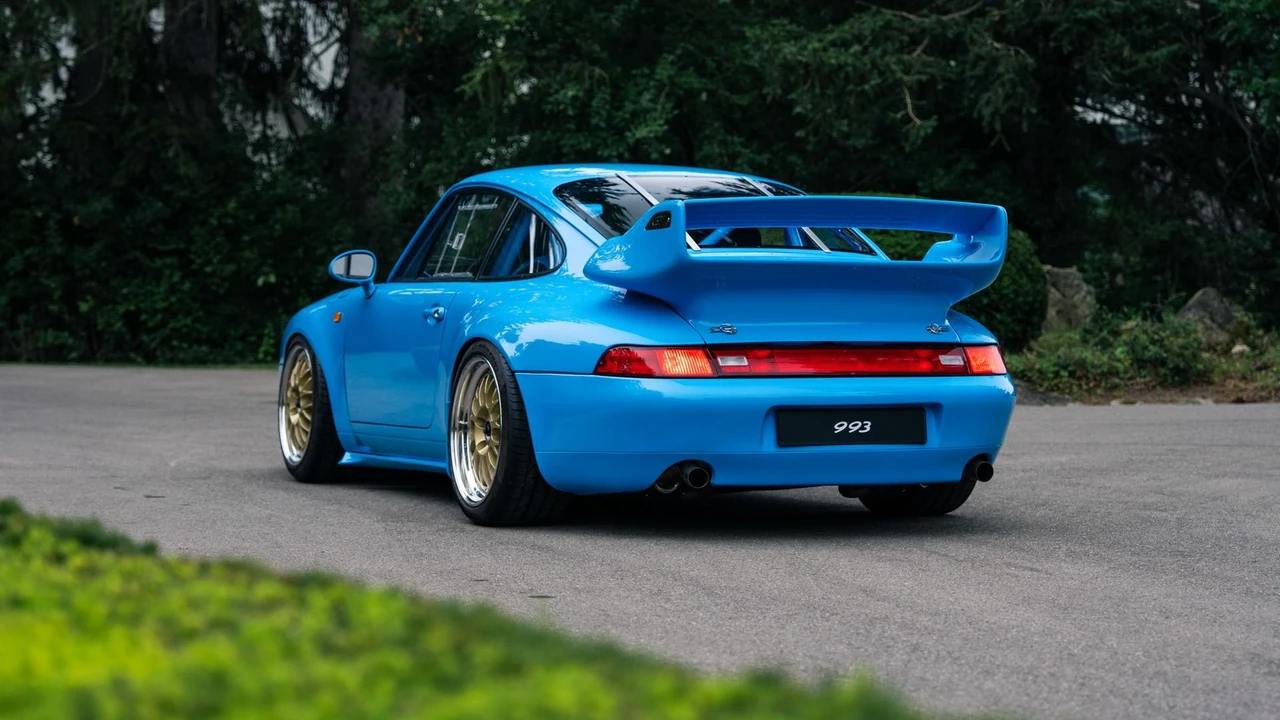 1995 Porsche 993 GT2 - Image 19 of 31