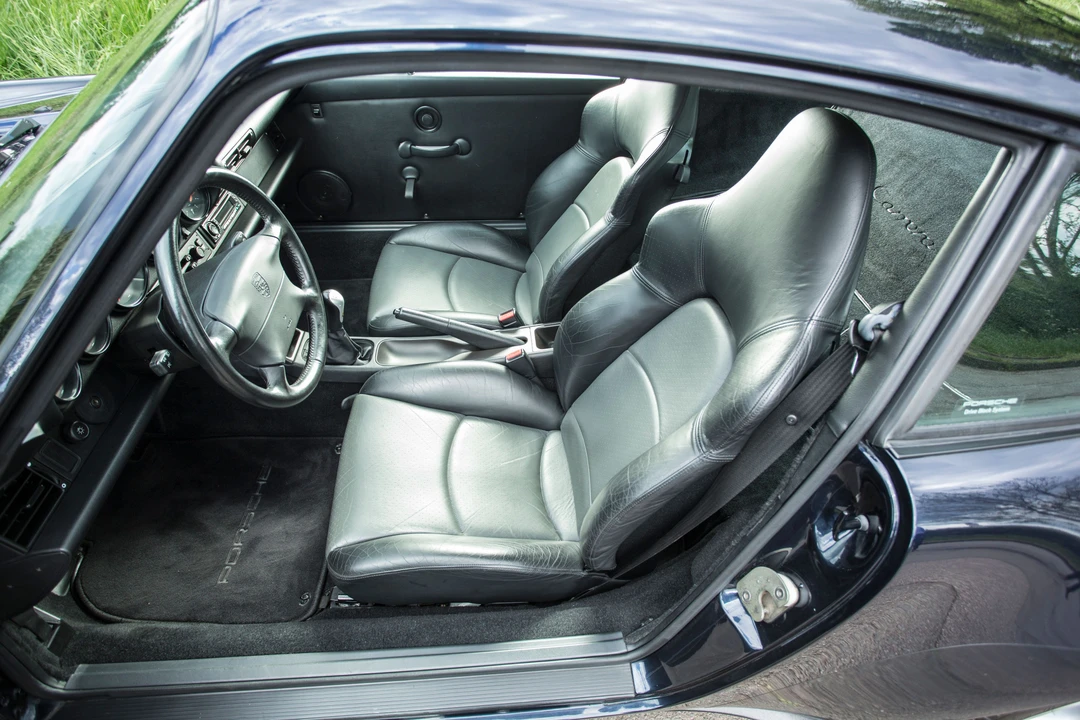 1995 Porsche 911 - Image 12 of 20