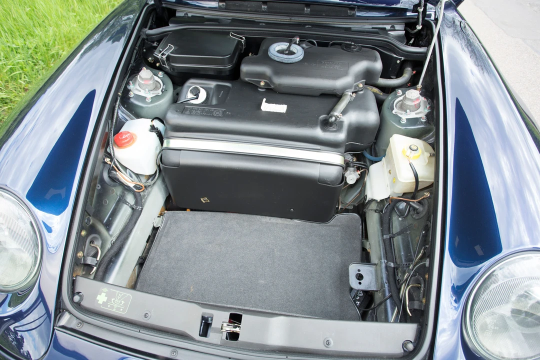 1995 Porsche 911 - Image 9 of 20